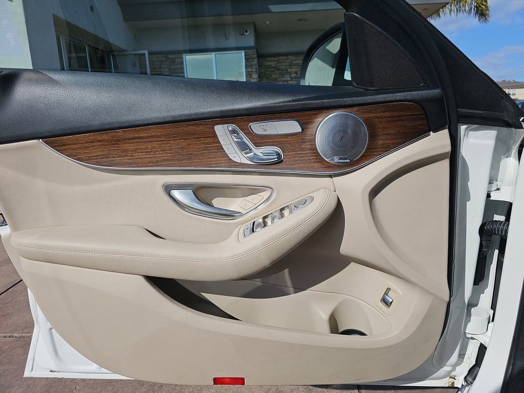Used 2021 Mercedes-Benz C 300 Sedan image 27