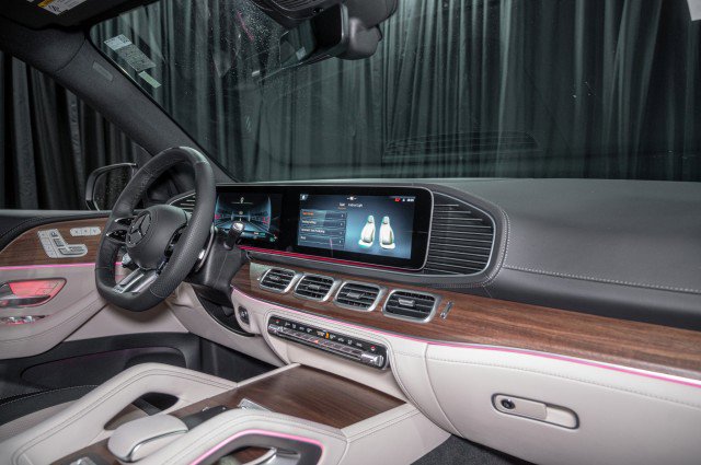 New 2026 Mercedes-Benz GLE 53 AMG 4MATIC image 15