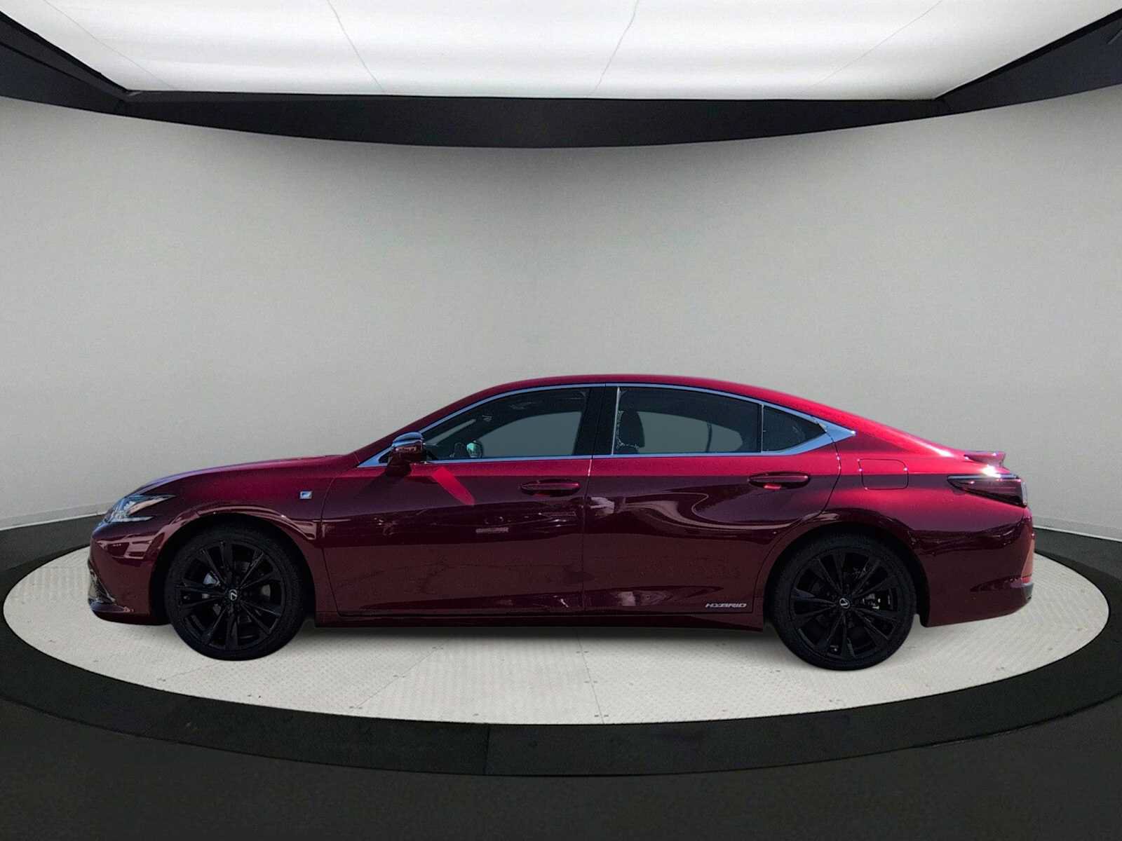 Used 2022 Lexus ES 300h F Sport w/ Accessory Package FWD image 5