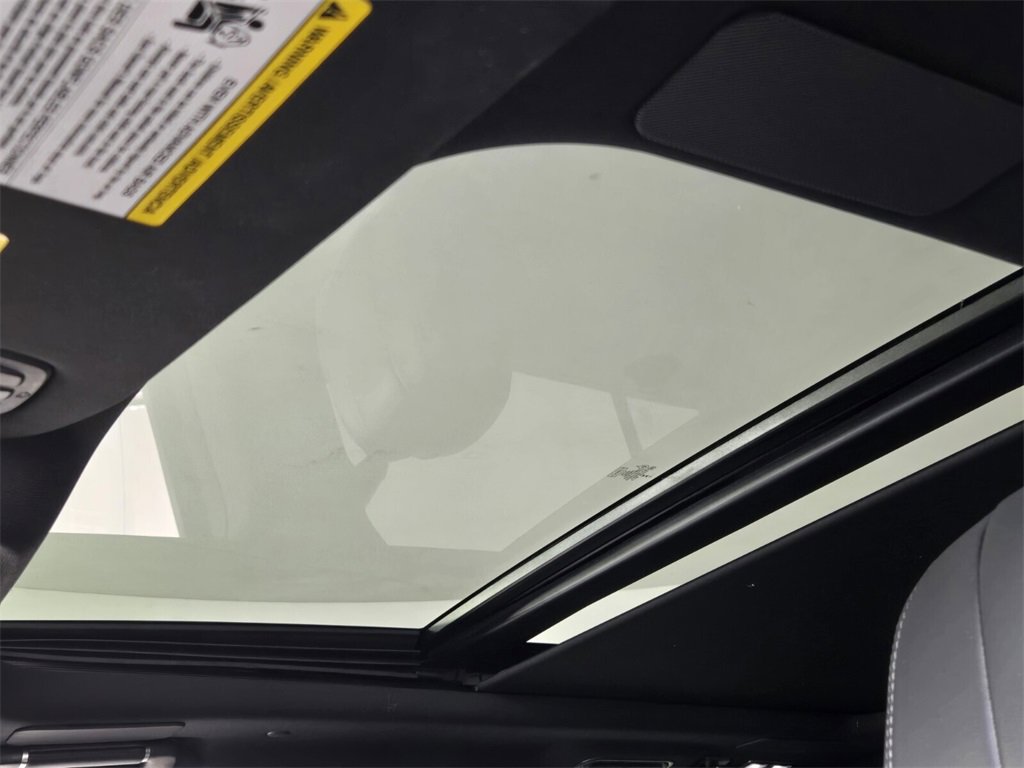 Used 2025 Lincoln Navigator L Reserve w/ Jet Appearance Package image 14