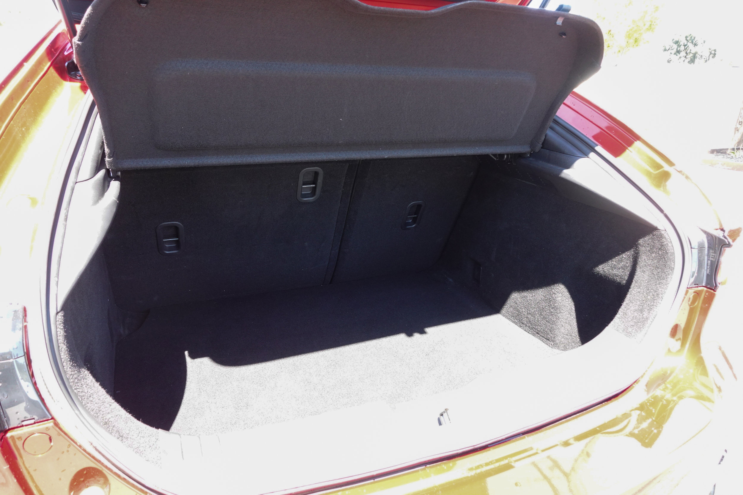 Certified 2025 MAZDA MAZDA3 s Sport image 25