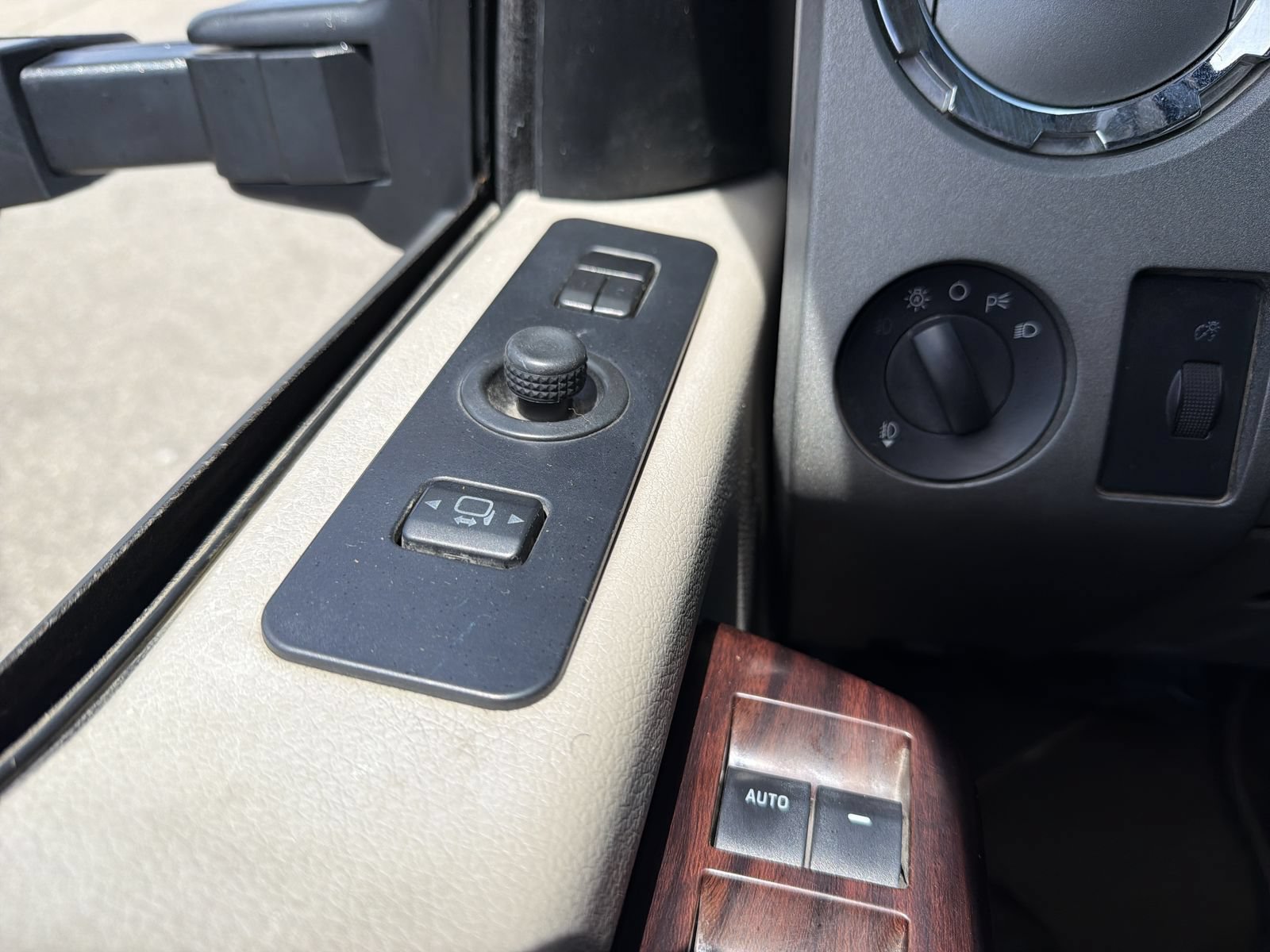 Used 2008 Ford F250 Lariat AWD/4WD image 18