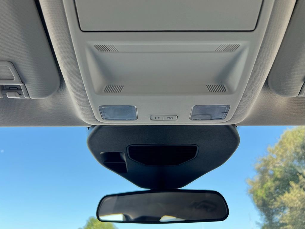 New 2025 Ford Escape SE image 44