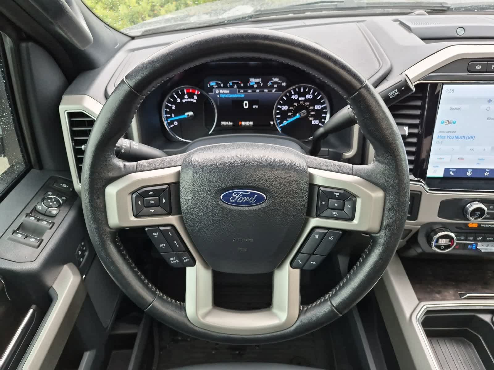 Used 2022 Ford F250 Lariat w/ Black Appearance Package AWD/4WD image 24