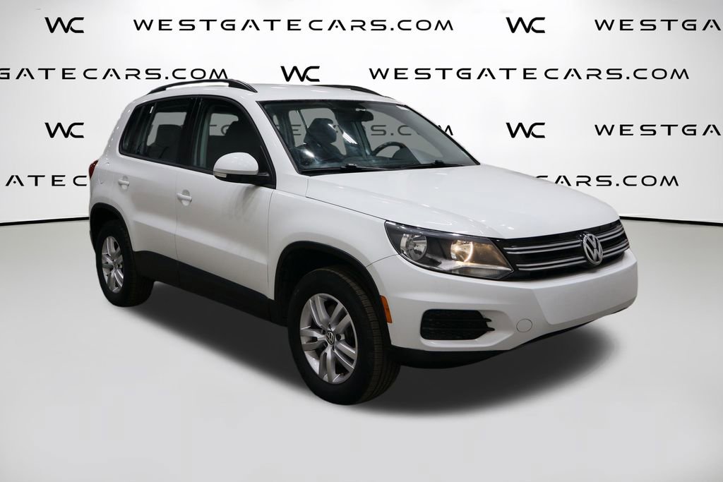 Used 2015 Volkswagen Tiguan S image 36