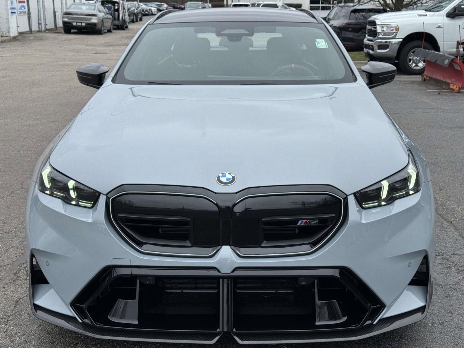 Used 2026 BMW M5 Touring w/ M Driver's Package image 2