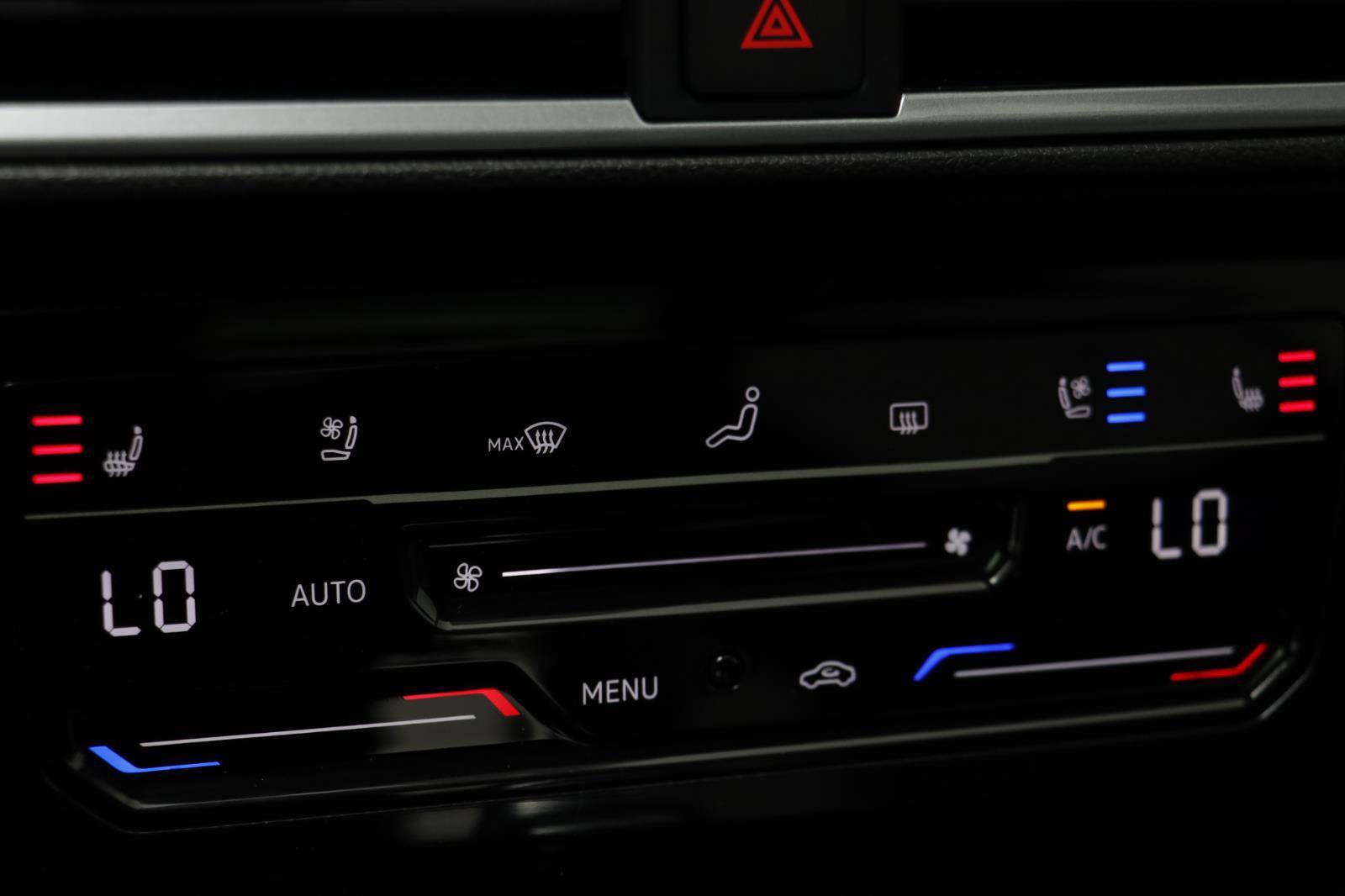 New 2026 Volkswagen Taos SEL image 11