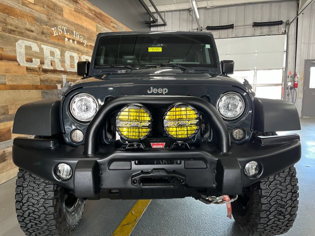 Used 2017 Jeep Wrangler Unlimited Rubicon w/ Cold Weather Group AWD/4WD image 54