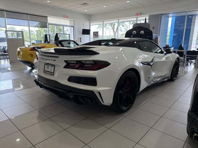 Certified 2025 Chevrolet Corvette E-Ray AWD/4WD image 2