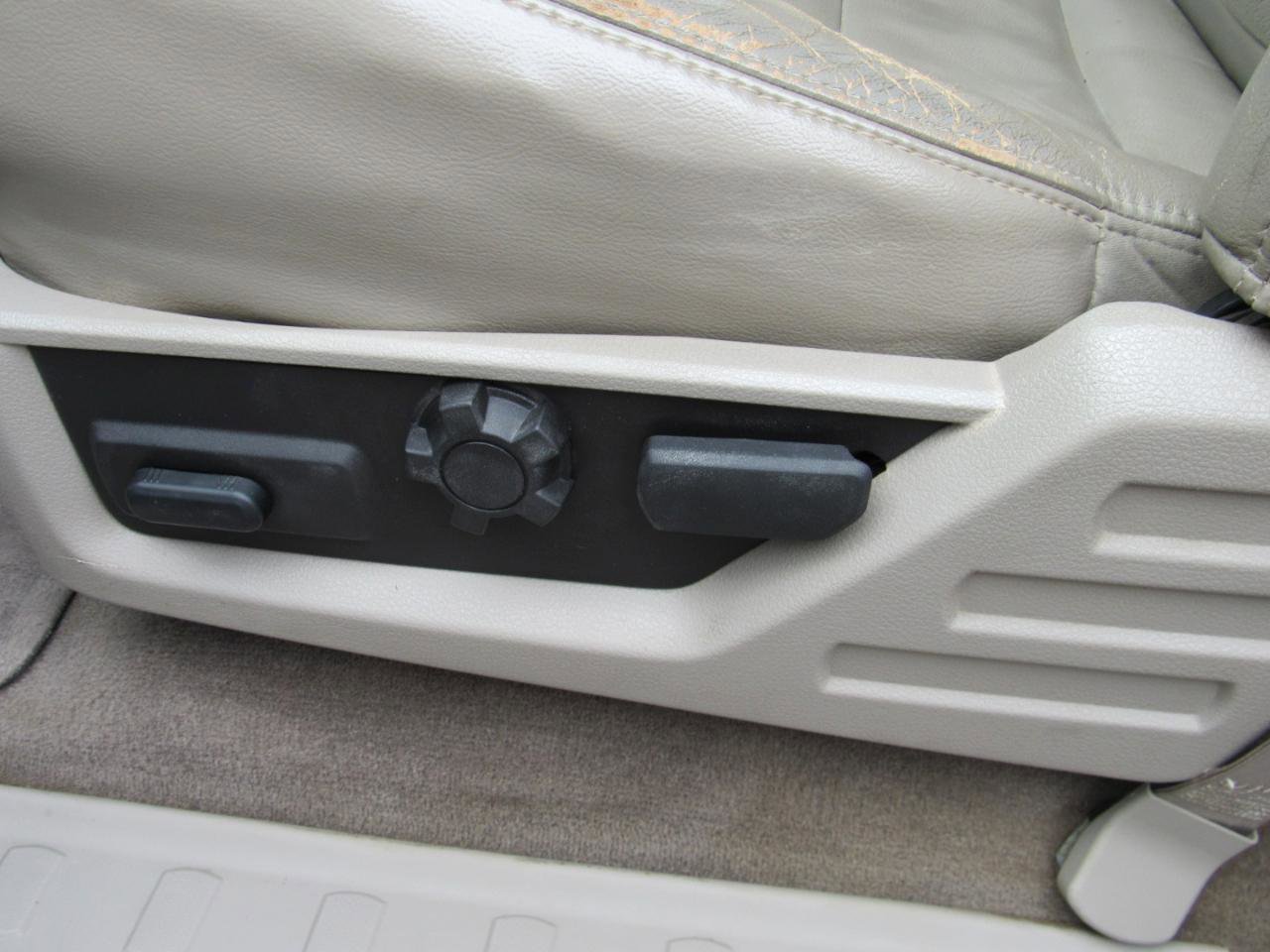 Used 2009 Ford F250 XL AWD/4WD image 18
