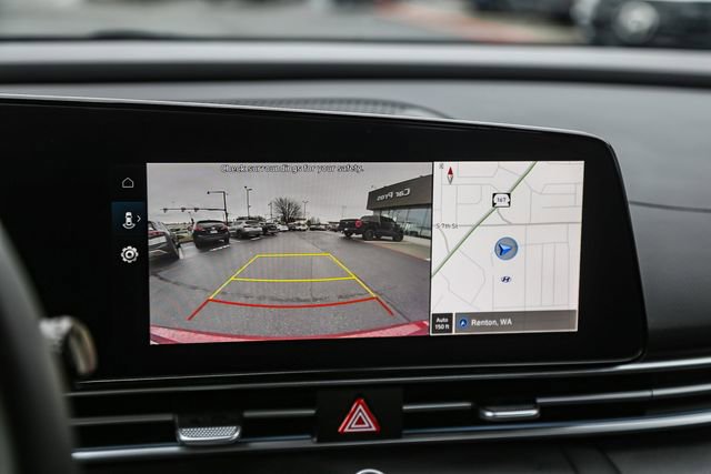 Certified 2024 Hyundai Elantra SEL w/ Convenience Package image 23