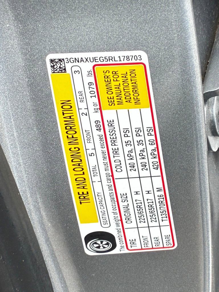 Used 2024 Chevrolet Equinox LT w/ LPO, Floor Liner Package image 21