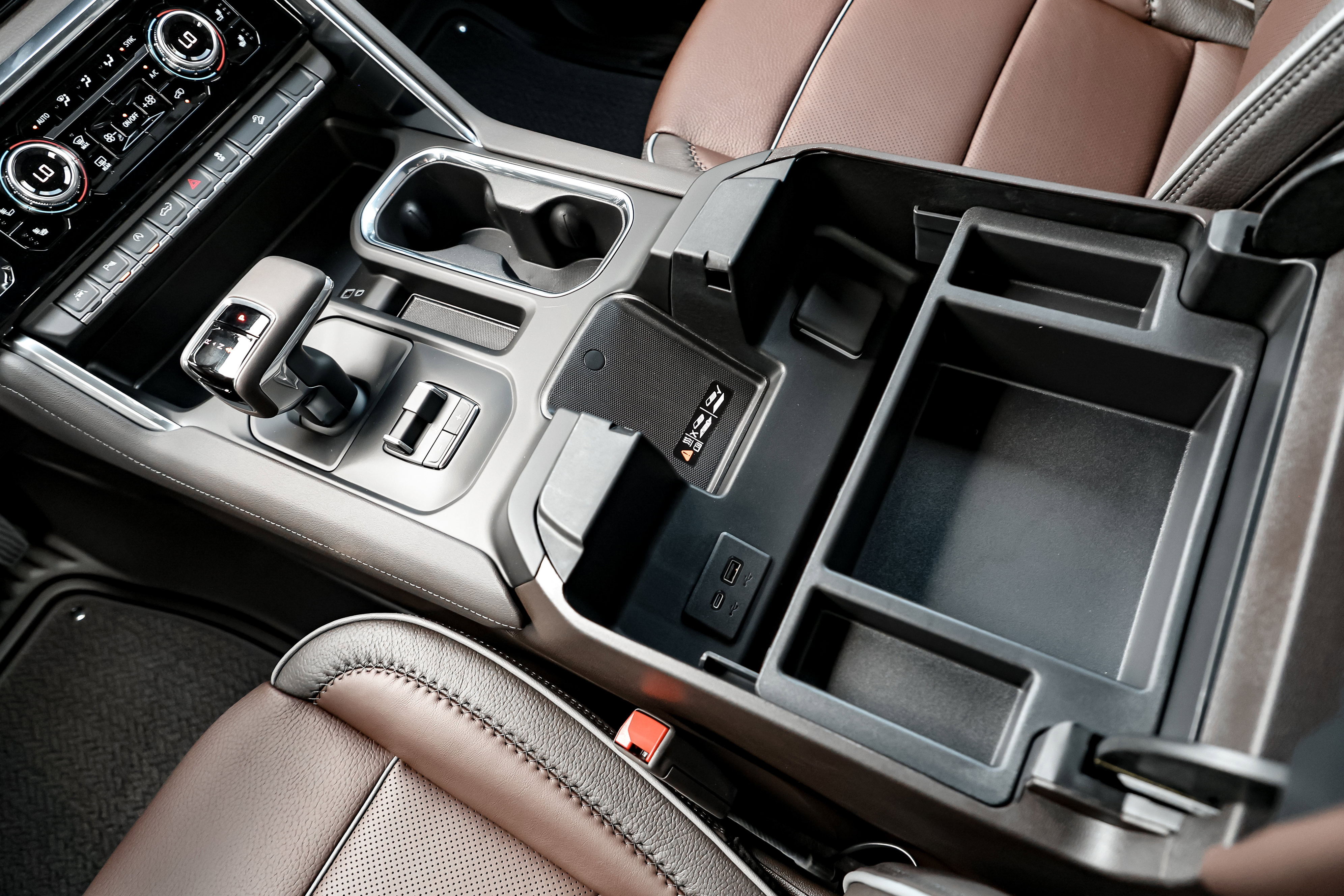 New 2026 GMC Sierra 1500 Denali w/ Denali Reserve Package image 30