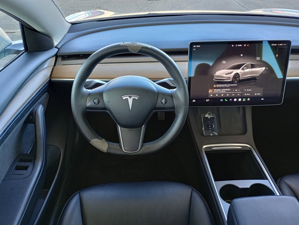Used 2023 Tesla Model 3 Standard Range RWD image 14