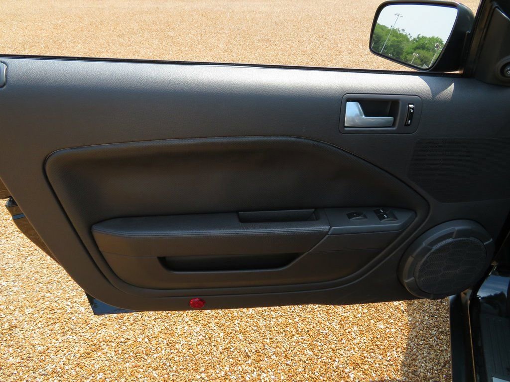 Used 2007 Ford Mustang Shelby GT500 image 15