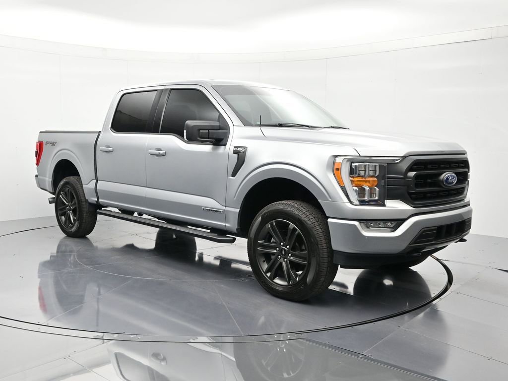 Certified 2021 Ford F150 XLT w/ Equipment Group 302A High image 3