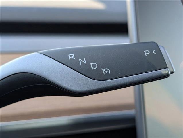 Used 2019 Tesla Model 3 Standard Range Plus RWD image 16