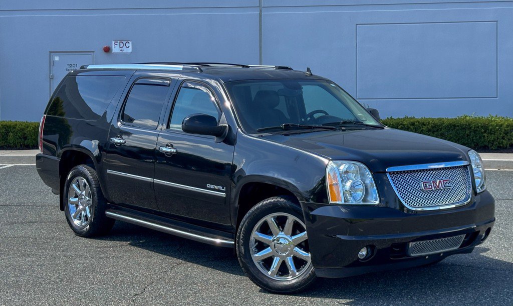 Used 2013 GMC Yukon XL Denali AWD/4WD image 6