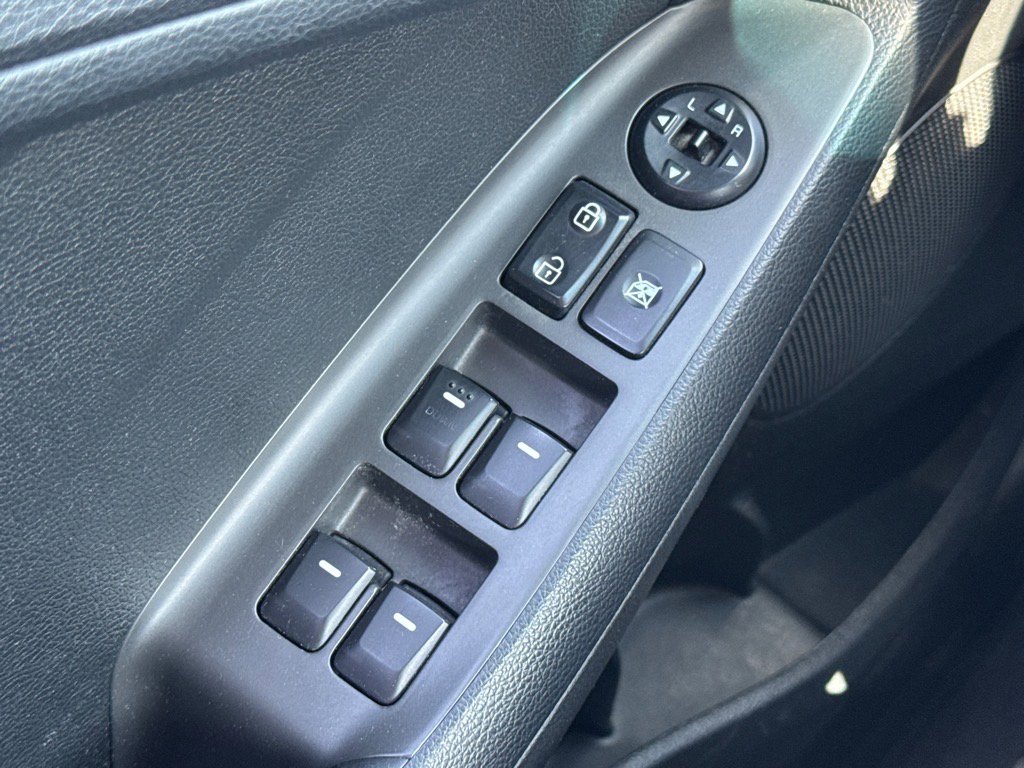 Used 2017 Kia Forte LX w/ LX Popular Package image 16