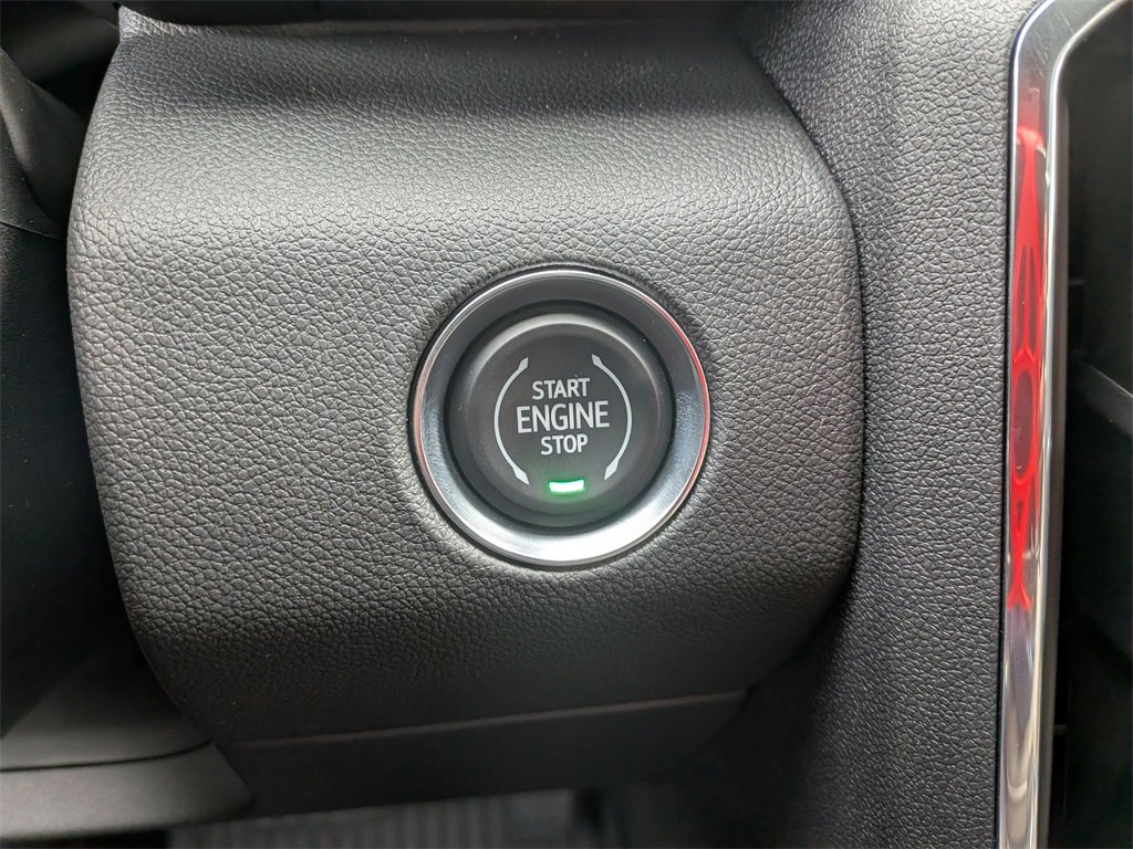 New 2026 GMC Acadia Denali Ultimate w/ LPO, Floor Liner Package image 24