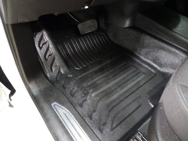 Used 2025 Chevrolet Silverado 1500 LT w/ Safety Package AWD/4WD image 21