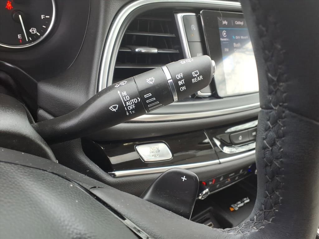 Used 2023 Buick Enclave Avenir w/ Avenir Technology Package image 23