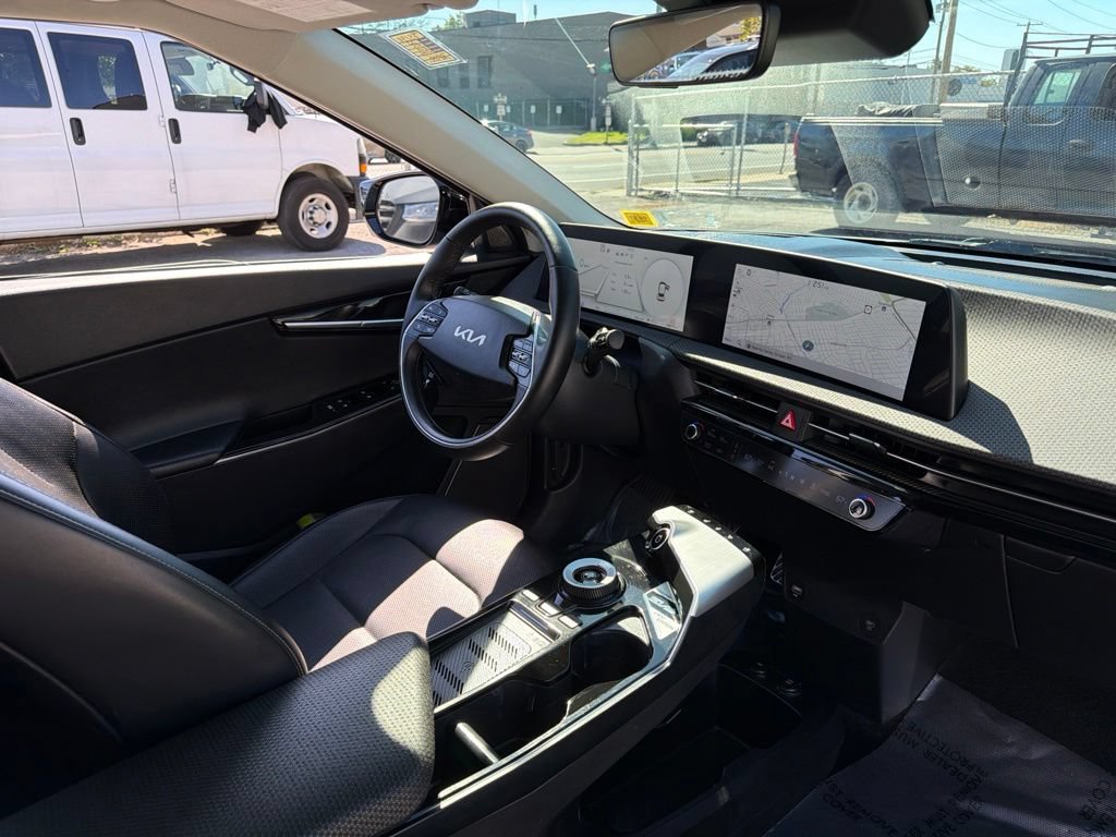 Used 2022 Kia EV6 GT-Line w/ First Edition Package AWD/4WD image 15
