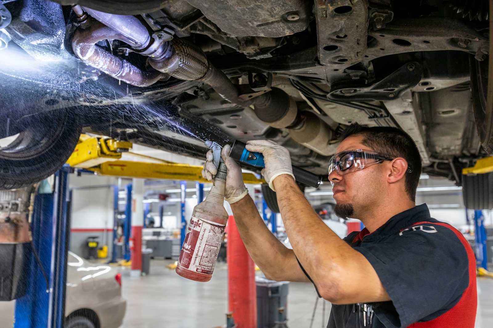 Certified 2021 Toyota Highlander XLE image 35