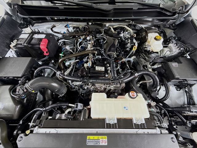 Certified 2024 Toyota Tacoma TRD Off-Road w/ TRD Off Road Upgrade Package AWD/4WD image 32