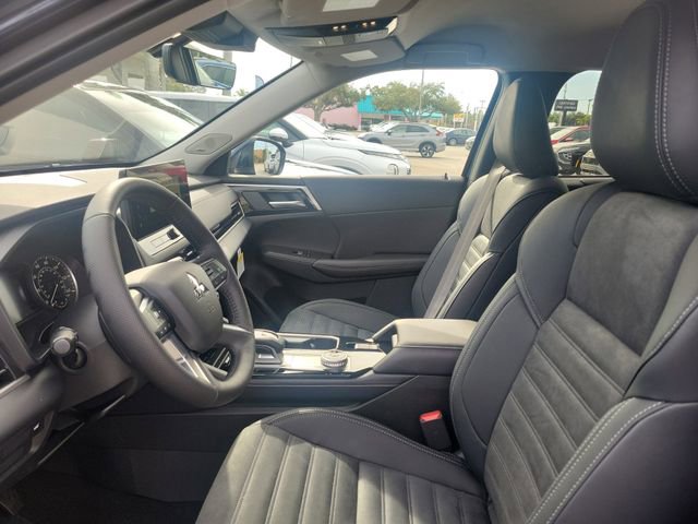 New 2026 Mitsubishi Outlander SE image 19