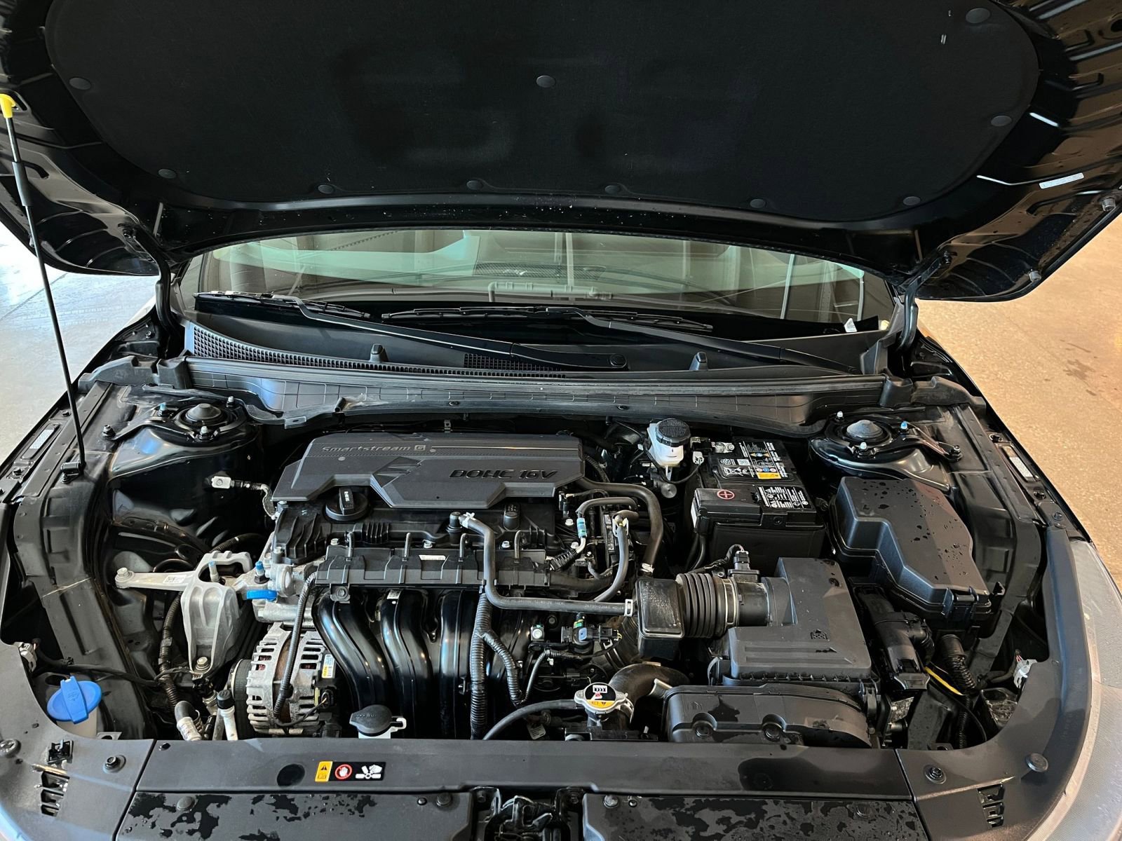 Used 2025 Kia K4 LXS image 31