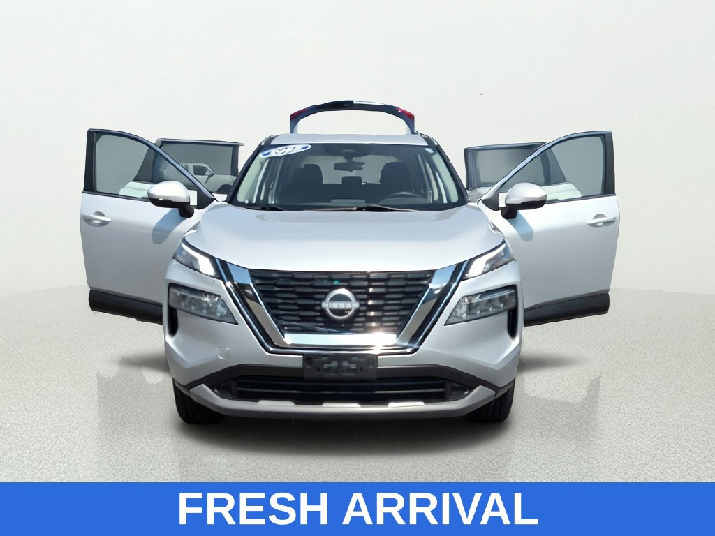 Used 2022 Nissan Rogue SV FWD image 10