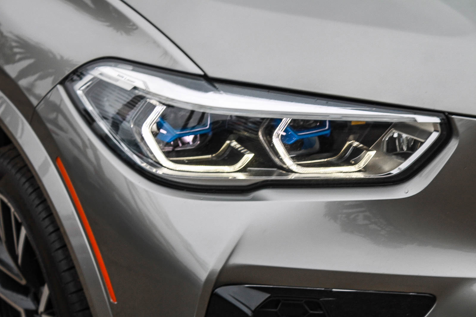 Used 2021 BMW X5 M w/ Executive Package AWD/4WD image 8