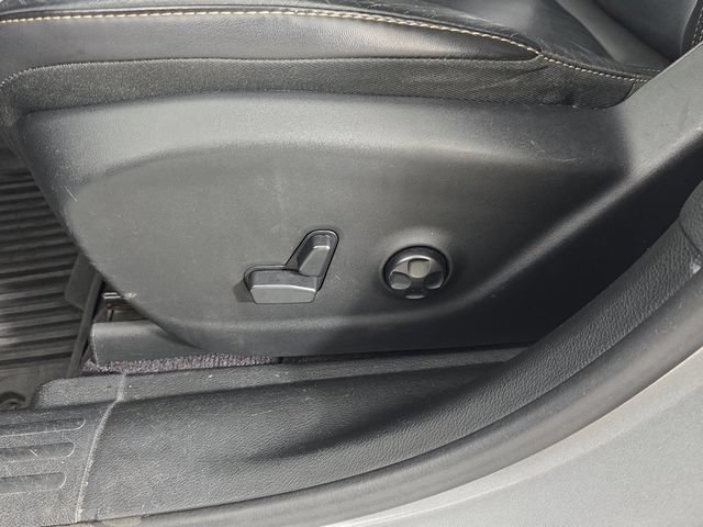 Used 2017 Jeep Cherokee High Altitude AWD/4WD image 26