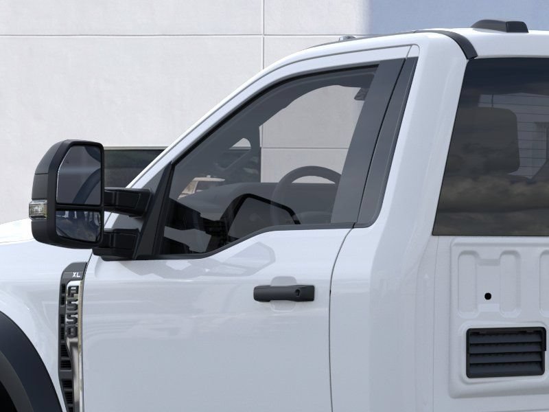 New 2026 Ford F550 2WD Regular Cab Super Duty w/ XL Chrome Package image 20