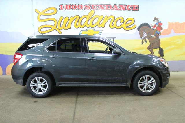 Used 2017 Chevrolet Equinox LS image 1