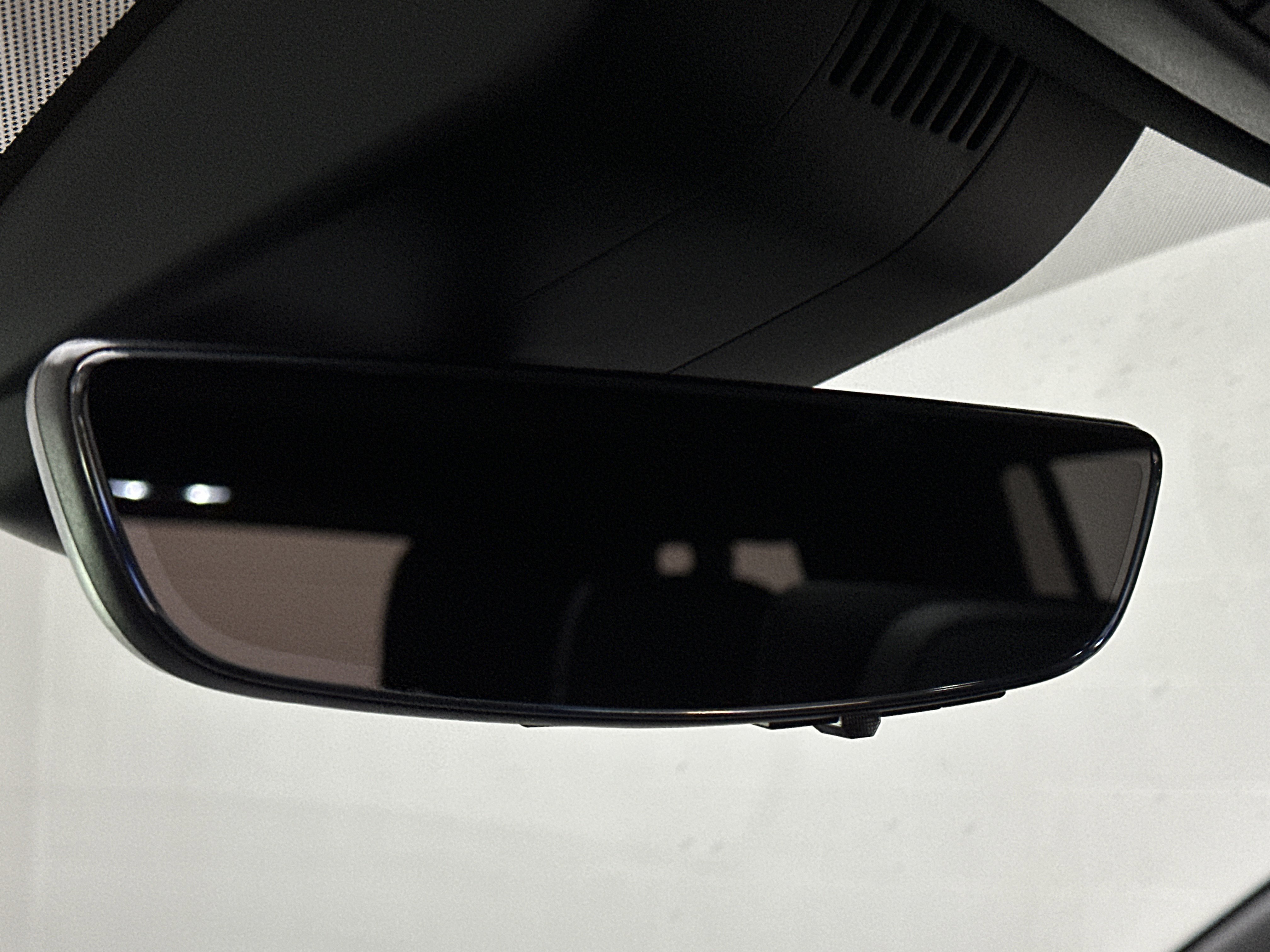 New 2026 Chevrolet Suburban High Country image 40