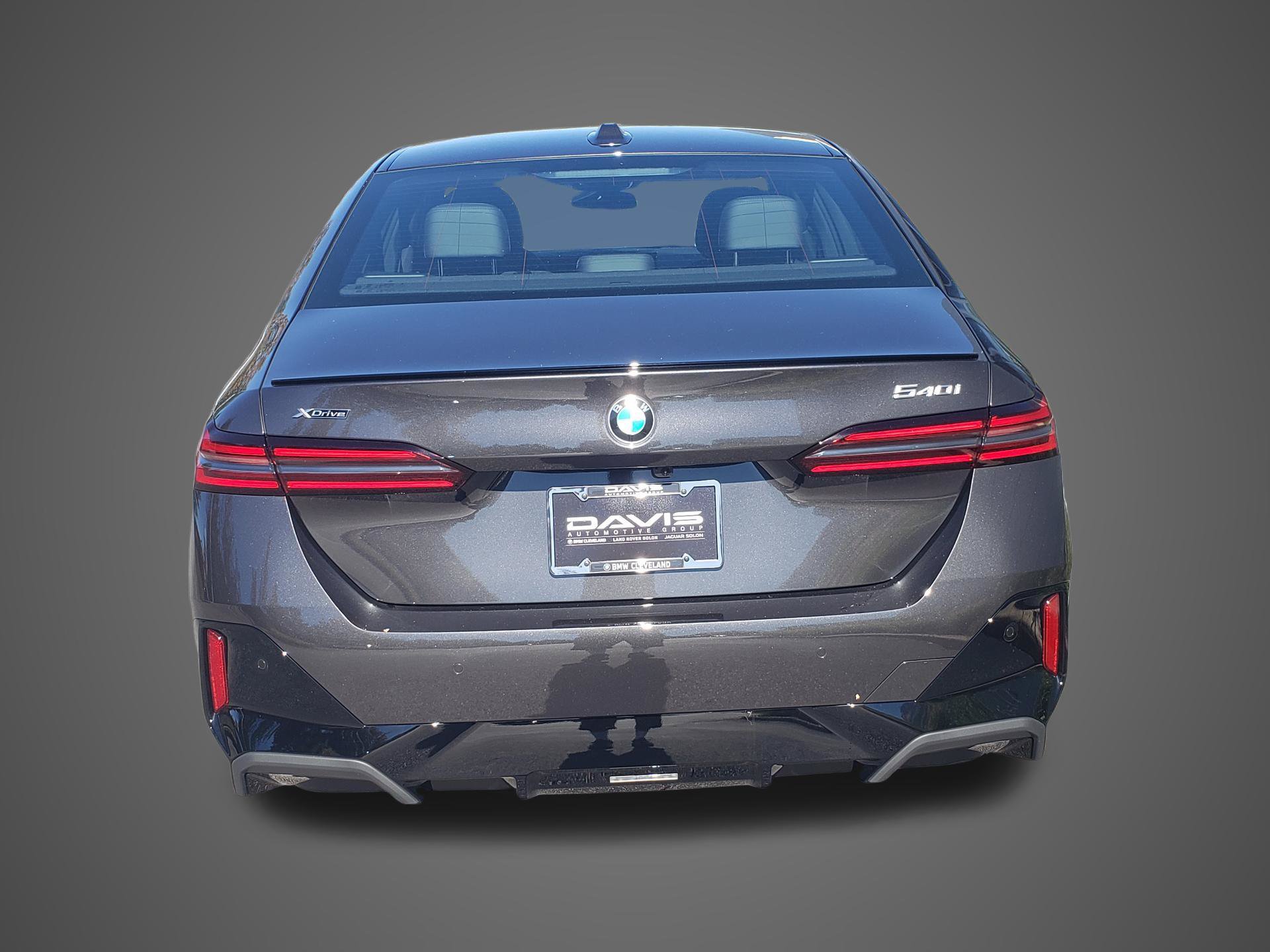 New 2027 BMW 540i xDrive w/ M Sport Package AWD/4WD image 6