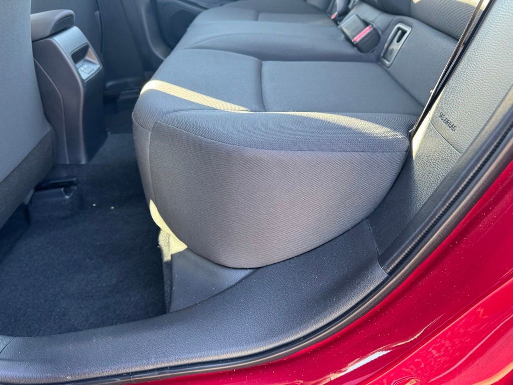 Used 2023 Toyota Corolla LE w/ Carpet Mat Package (TMS) FWD image 7