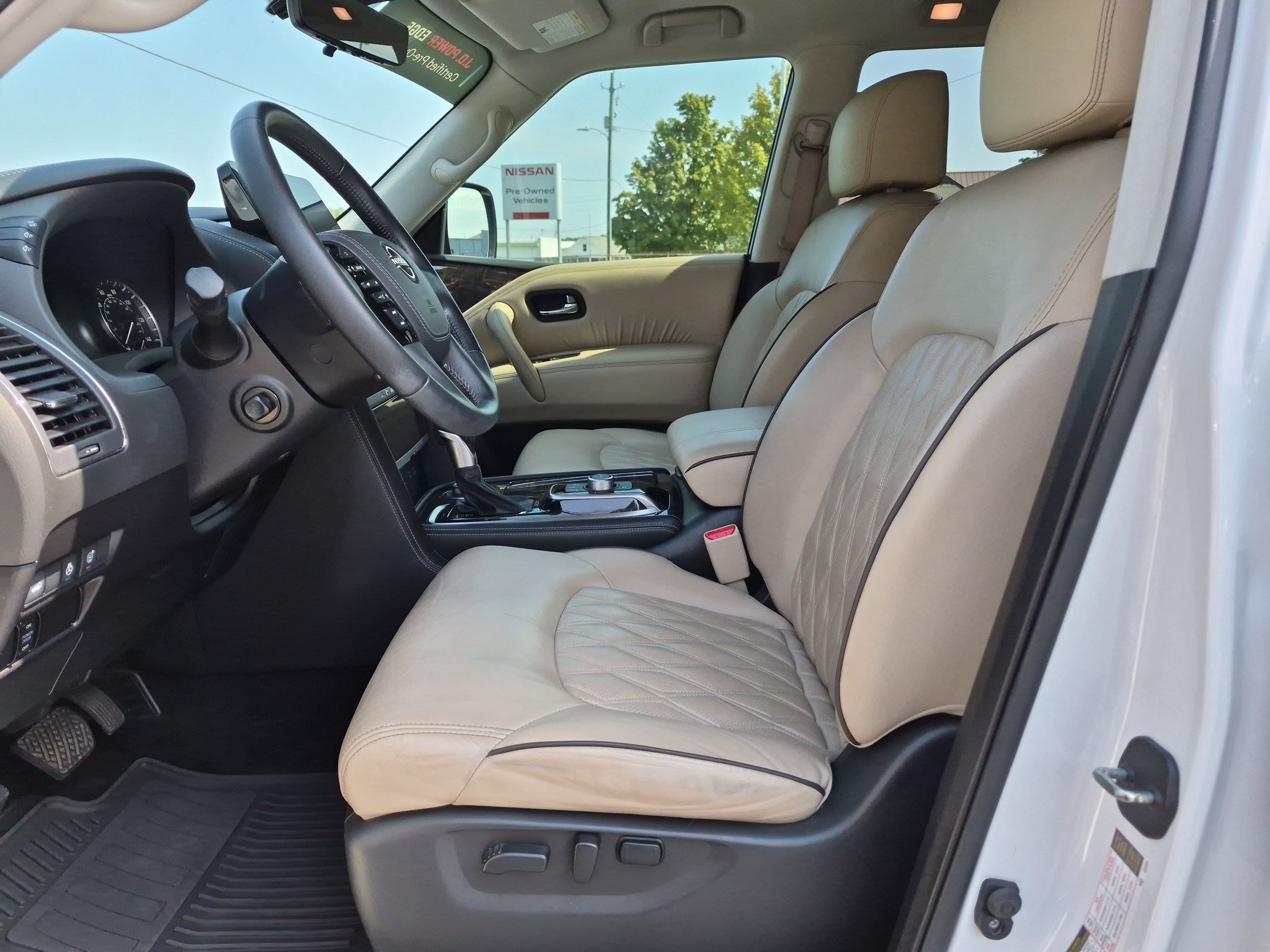 Used 2023 Nissan Armada Platinum w/ Captain's Chairs Package AWD/4WD image 15