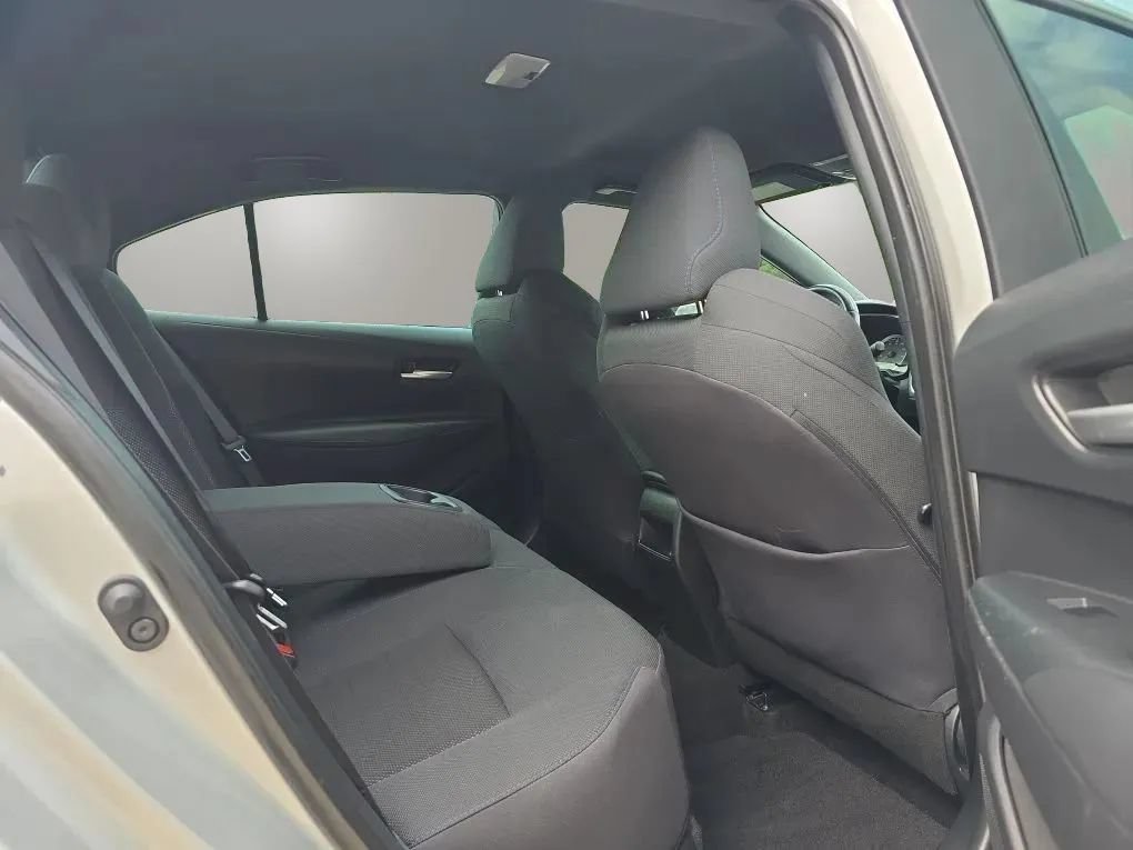 Used 2020 Toyota Corolla SE FWD image 38