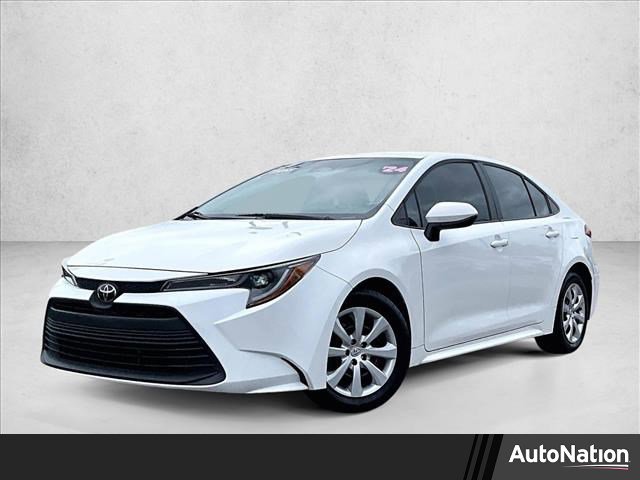 Used 2024 Toyota Corolla LE image 1
