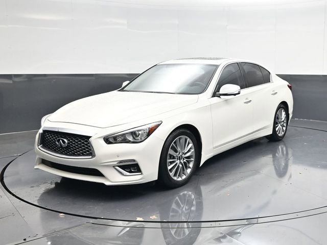 Used 2023 INFINITI Q50 Luxe w/ Cargo Package image 7