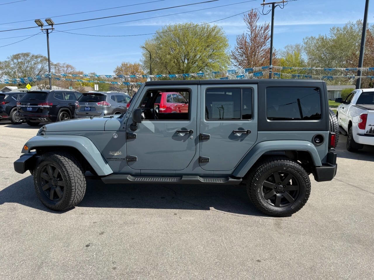 Used 2015 Jeep Wrangler Unlimited Sahara w/ Katzkin Premium Leather Group AWD/4WD image 5
