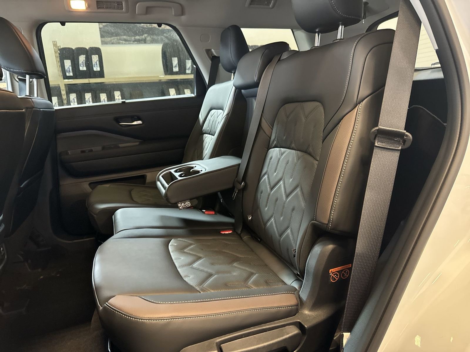 New 2026 Nissan Pathfinder Platinum AWD/4WD image 22