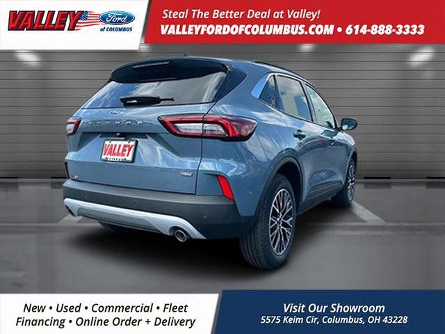 New 2024 Ford Escape SE image 7