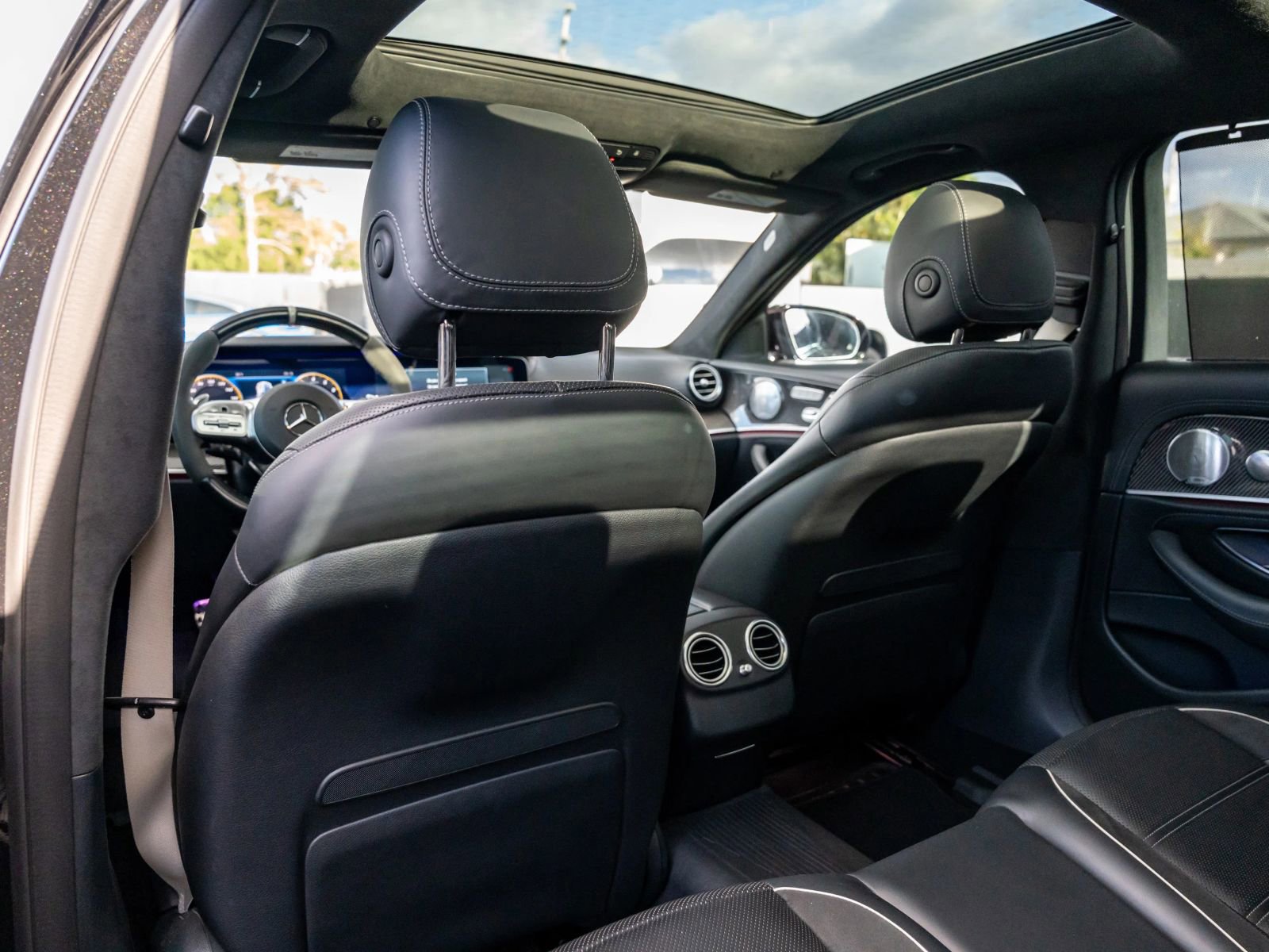 Used 2019 Mercedes-Benz E 63 AMG S image 44