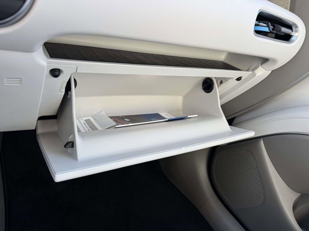 Used 2026 Hyundai Palisade Limited image 34