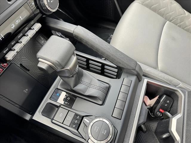 Certified 2025 Toyota Tacoma SR5 image 16