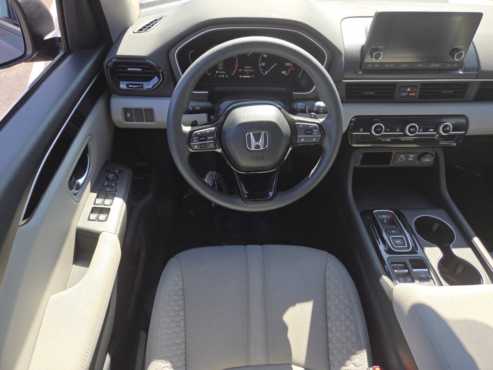 Certified 2023 Honda Pilot LX image 25